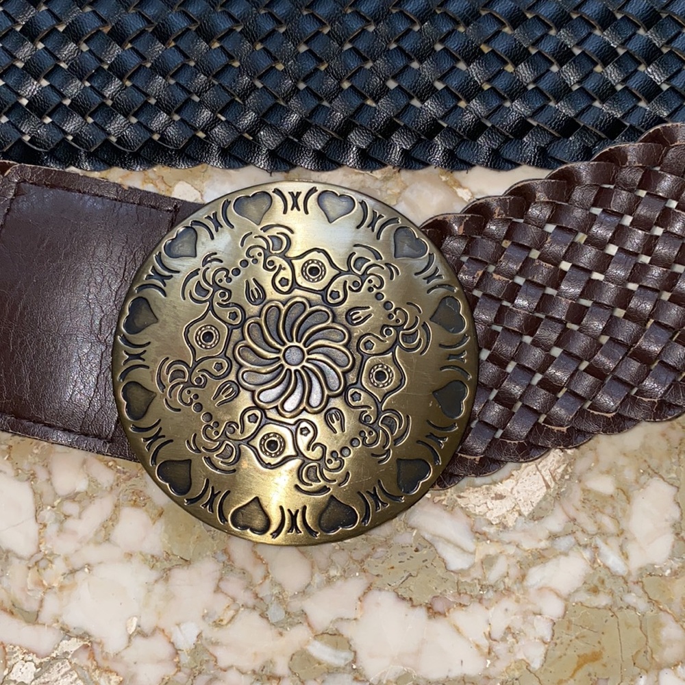 Belt - Picture 2 of 4
